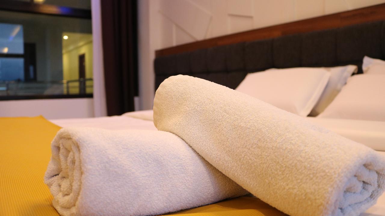 Amaris Suites Butuan City ภายนอก รูปภาพ