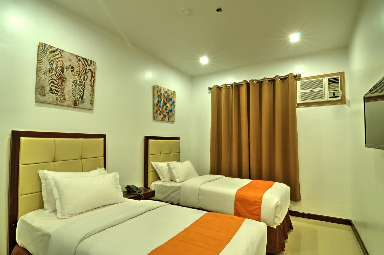 Amaris Suites Butuan City ภายนอก รูปภาพ